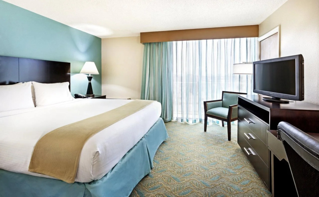 Holiday Inn Express & Suites Charleston DWTN - Medical CTR by IHG