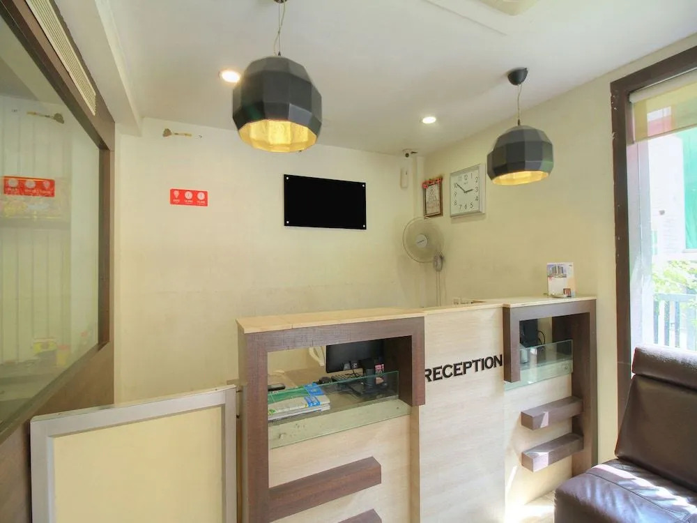 OYO 1531 Vels Grand Inn Hotel