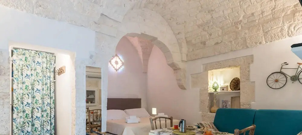 Nice and White Studio by Wonderful Italy