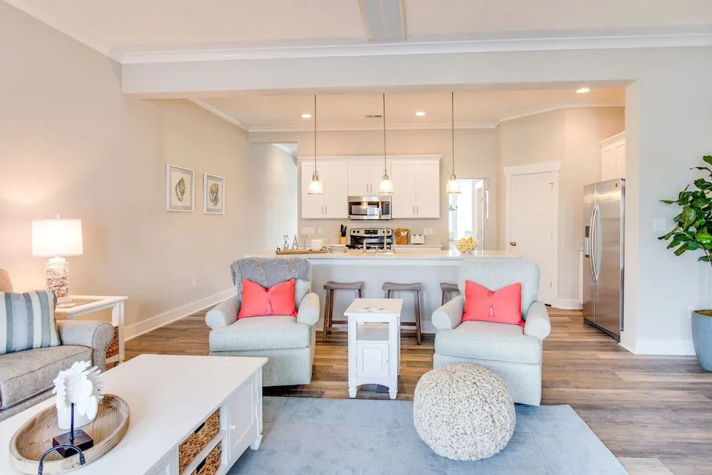 529 The Bayville House