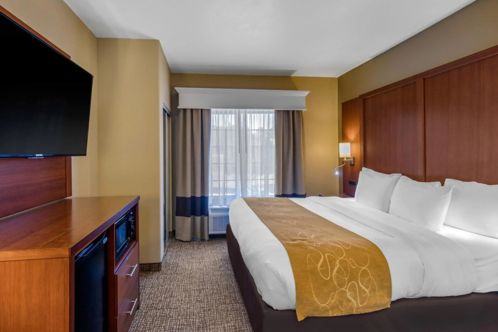 Comfort Suites Marshall