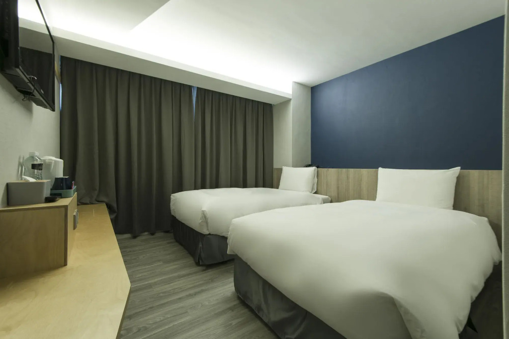 Sparrow Hotel