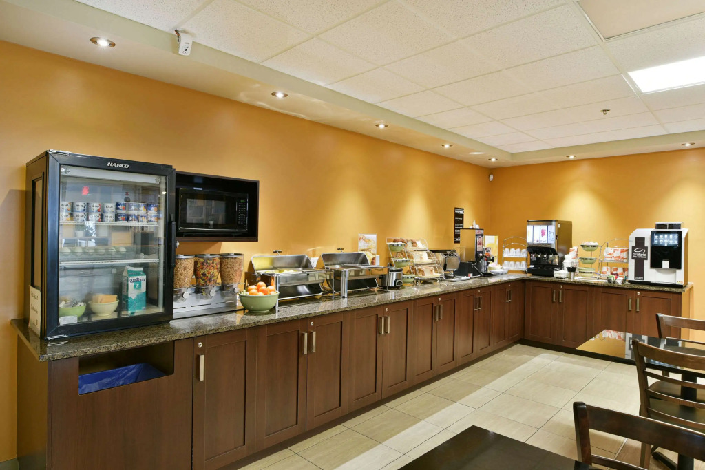 Quality Inn & Suites