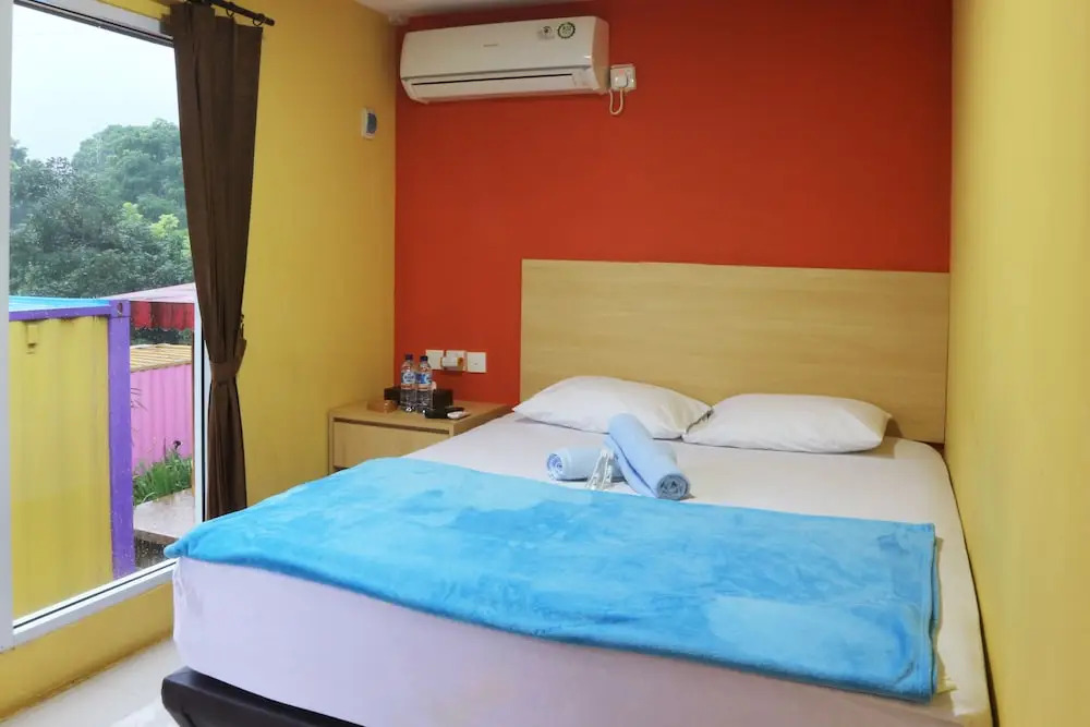 Container Inn Hotel