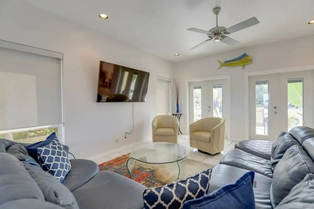 NEW Haven House Waterfront Home Amazing Views