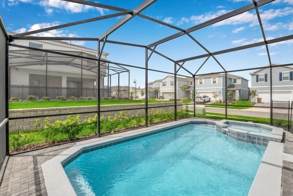 Amazing Game Room Your Kids Will Love! 7 Bedroom Villa by RedAwning