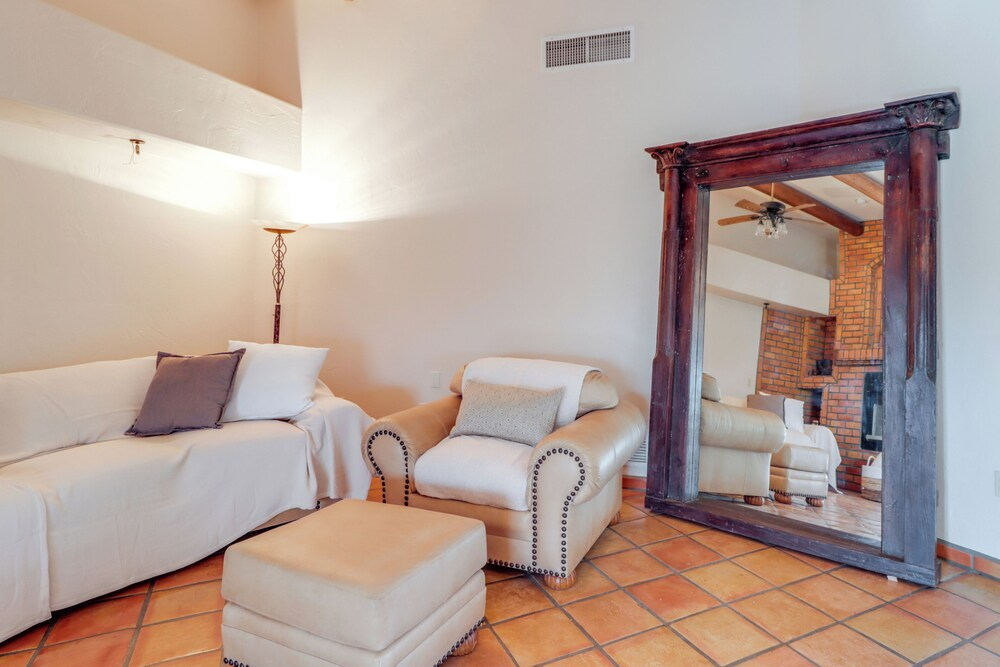 Pool & Views! Luxury Sonoran Desert Oasis Retreat