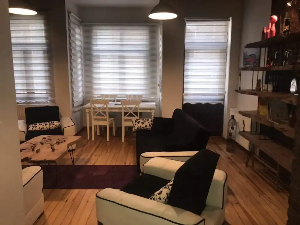 Luxury and Comfortable Apartment