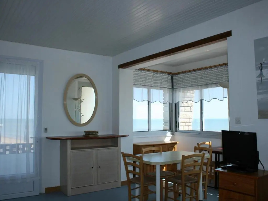 Appartement La Tranche-sur-Mer, 2 pièces, 3 personnes - FR-1-22-168