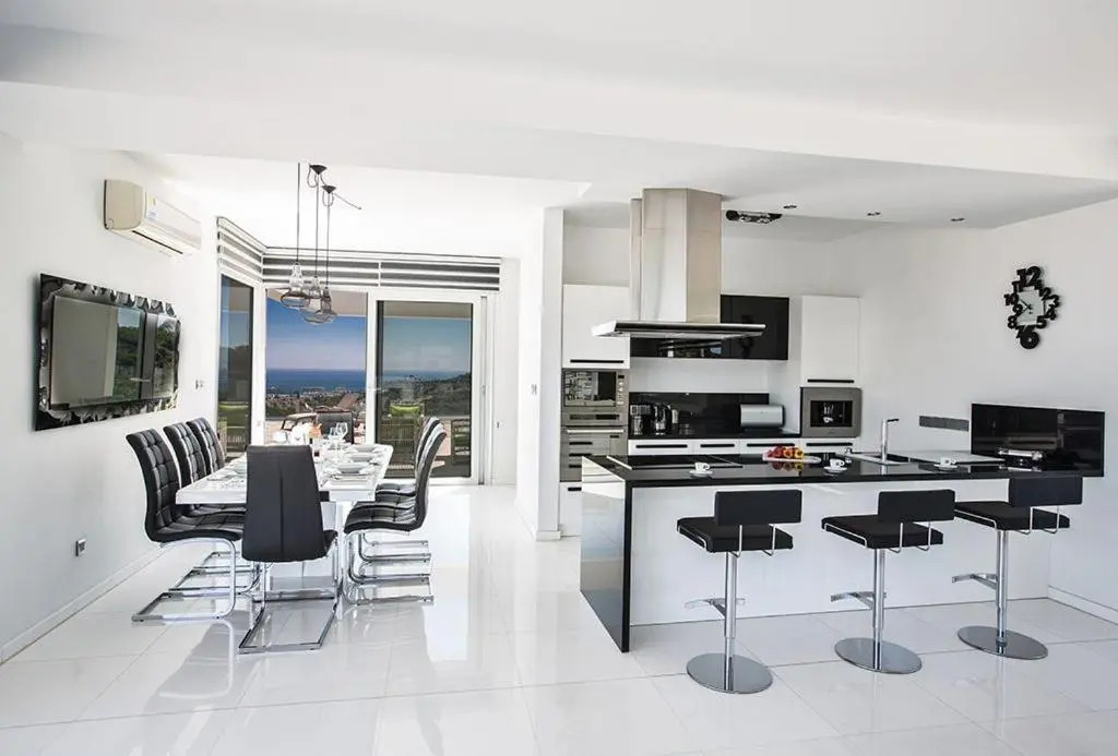 Villa Saranta Gold - Exquisite 3 Bedroom Protaras Villa With Private Pool