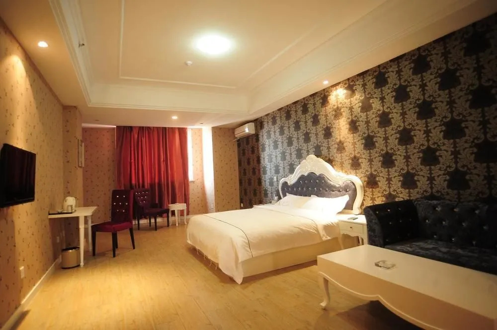 Tangfeng Art Hotel Qingdao Lubang International Style Street