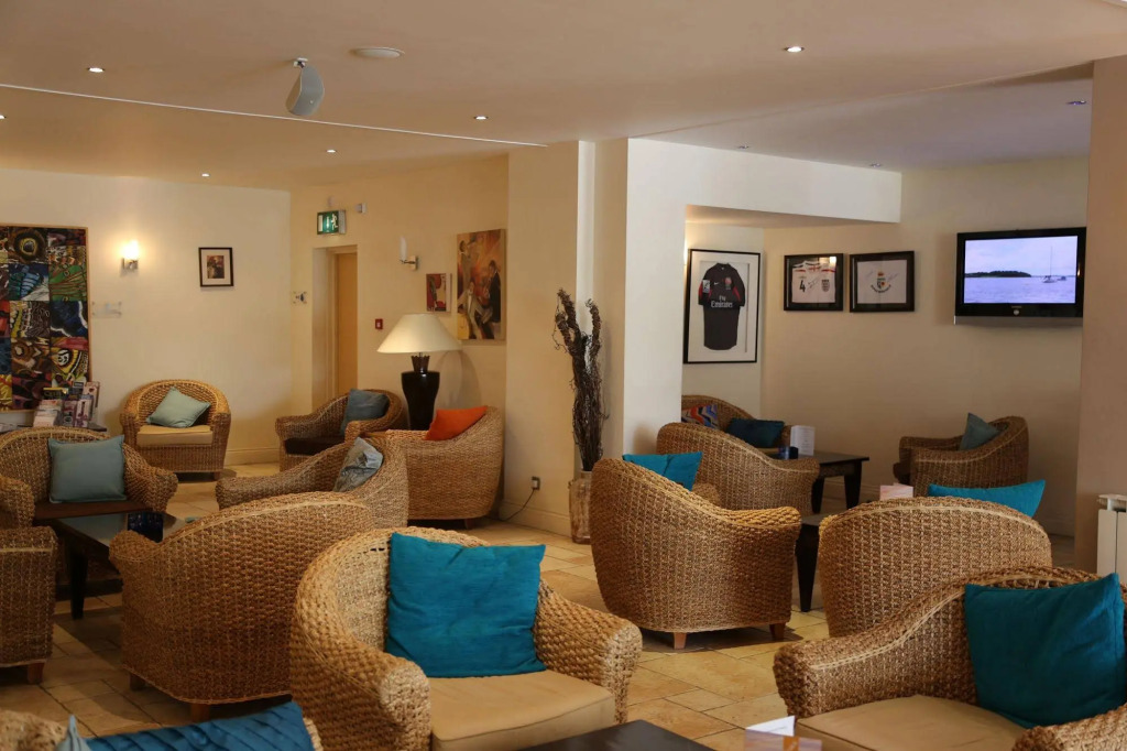 Hampshire Hotel