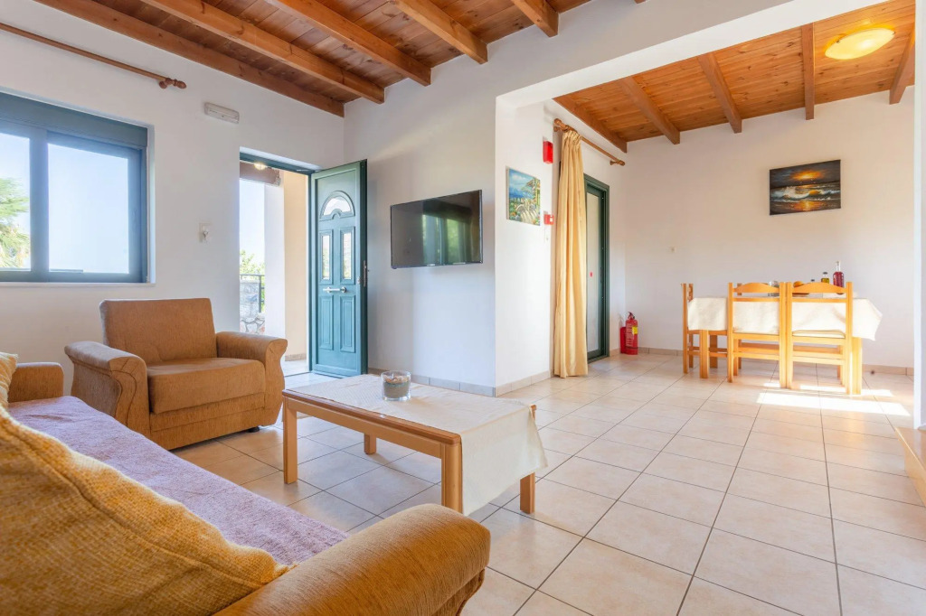 Spiros Beach Villa Large Private Pool Walk to Beach Sea Views A C Wifi Car Not Required - 971