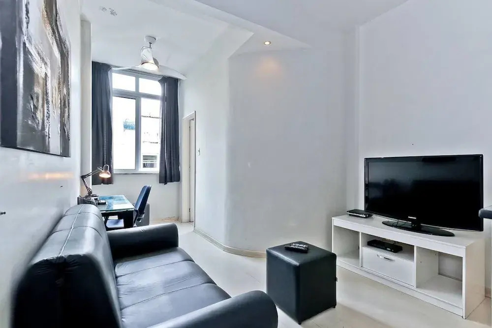 2 Bedroom on Beach Block 202 Holiday Home 2