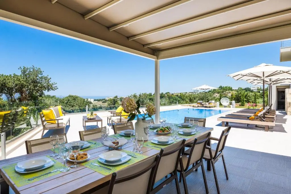 Luxury Cretan Villas with private pools