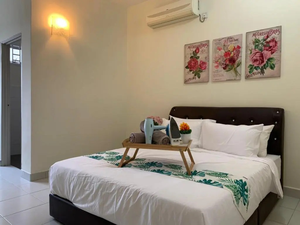 Tebrau City Residence,Warm Suite by HomestayJB