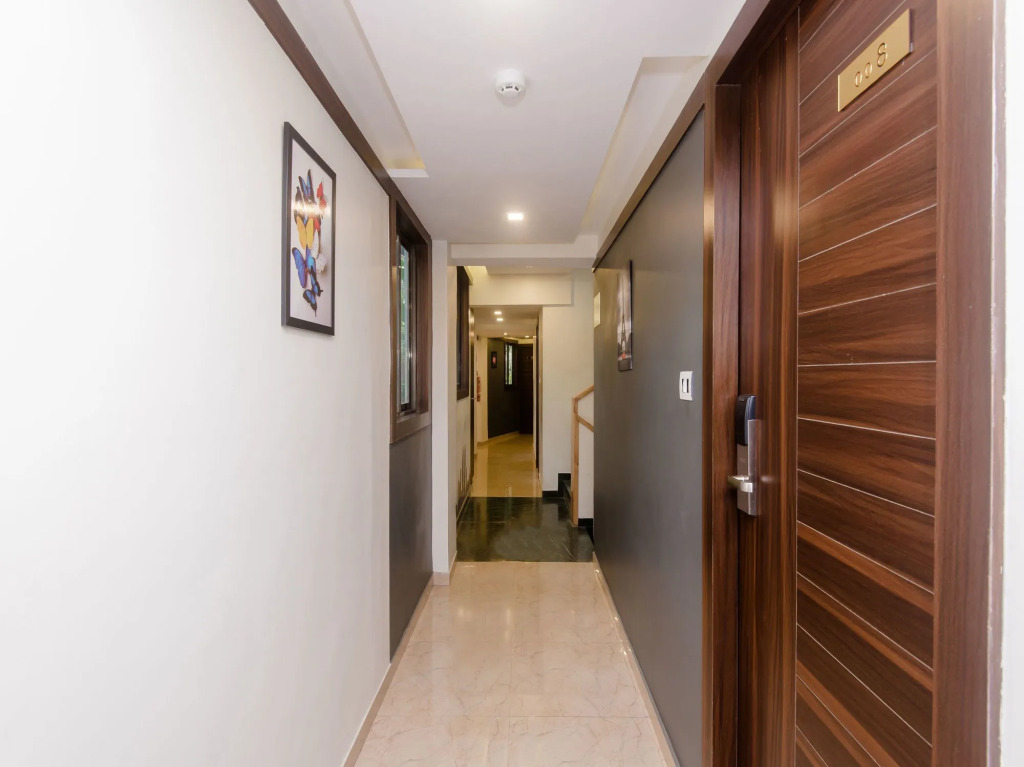 OYO 14984 Hotel Mumbai International
