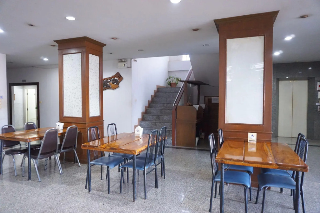 Sun Moon Hotel