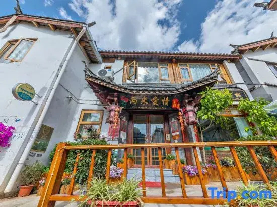 Lijiang Liangmiaiqing Inn