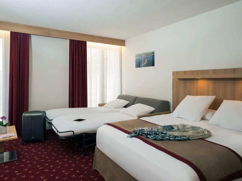 Mercure Abbeville Centre   Porte de La Baie de Somme