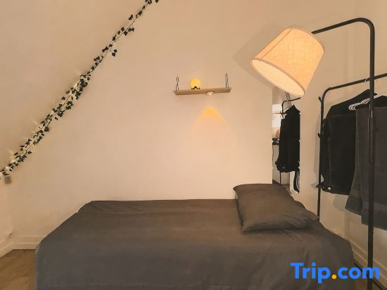 Stylish Studio near Bastille