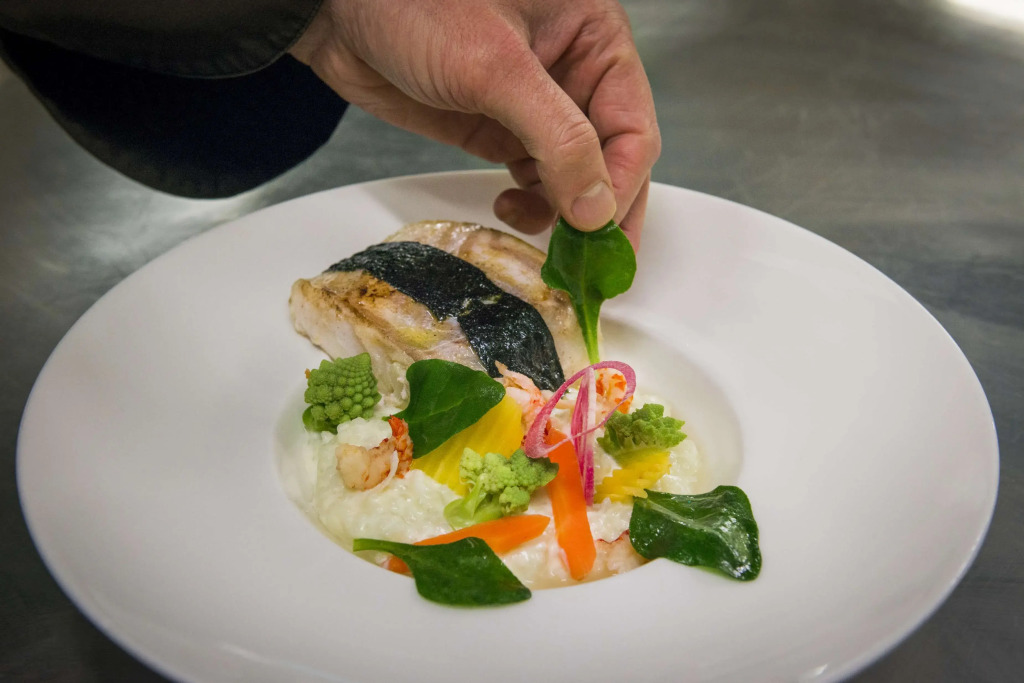 Holiday Inn Calais Coquelles by IHG