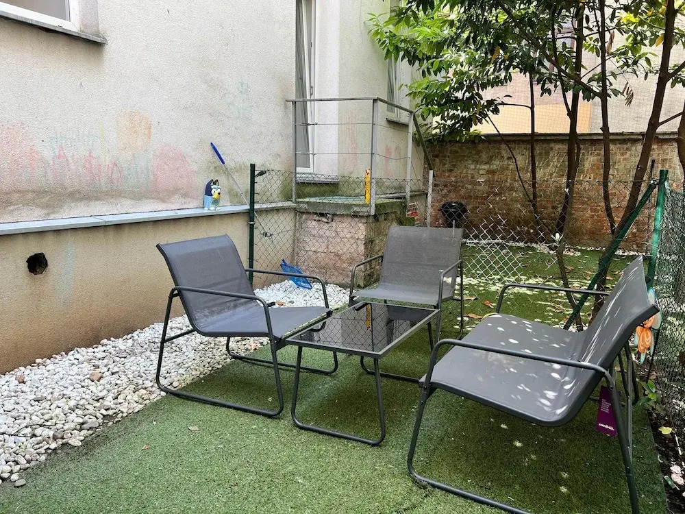 Lovely Studio for 4 with Garden