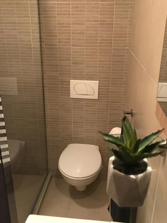 Apartment Adi