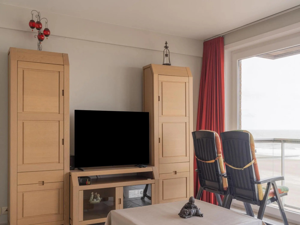 Nice apartment in Blankenberge with terrace
