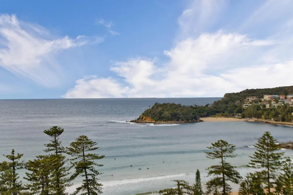 1 Bedroom Surfer’s View with Parking in Manly