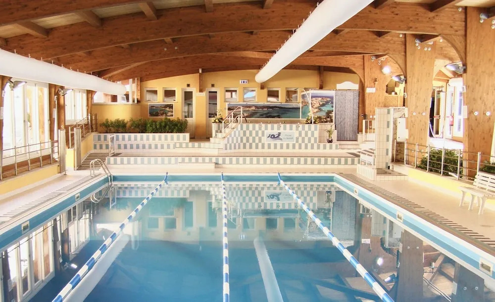Hotel con piscina a La Maddalena