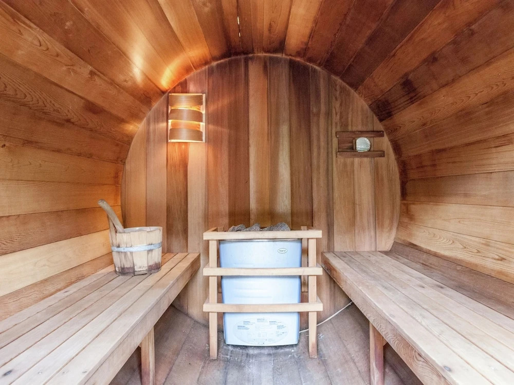Holiday Home in Saint-hubert With Sauna