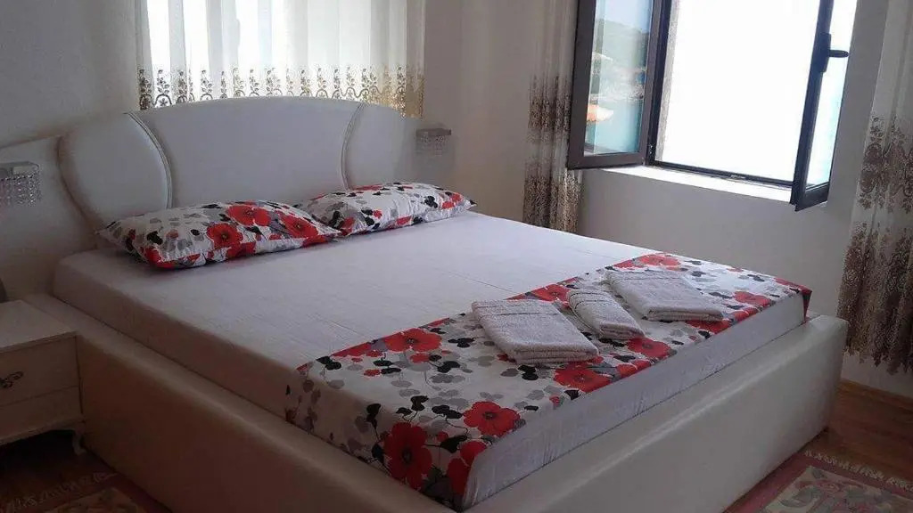 Guest house Naser