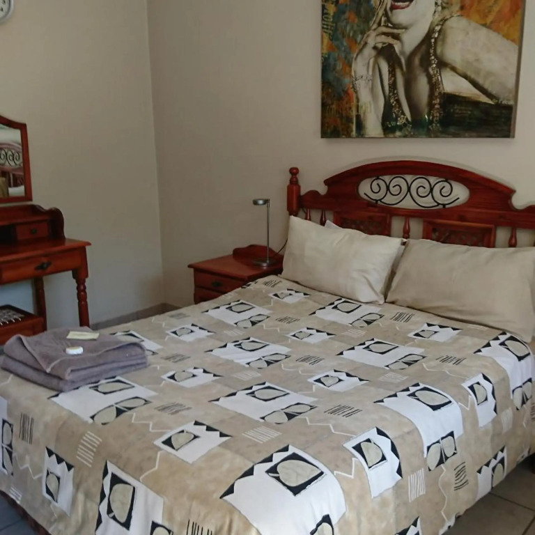 Country Blue Luxury Guest House