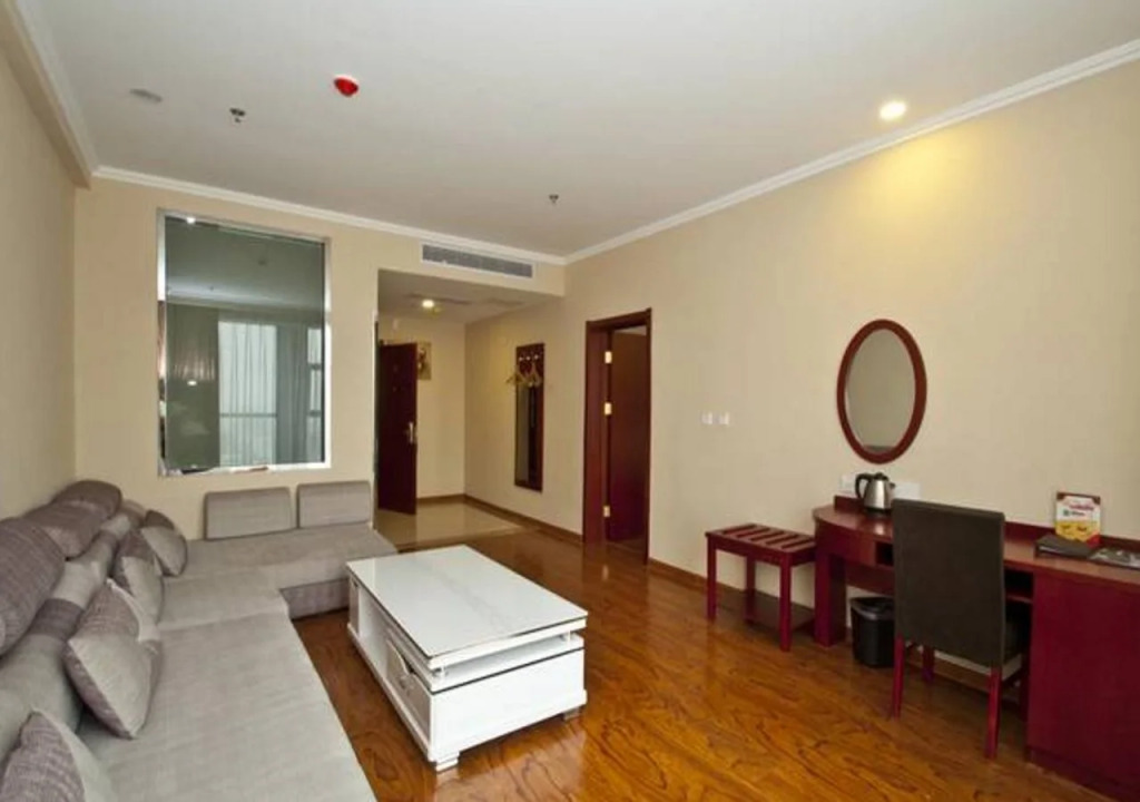GreenTree Inn ShanDong Linxi Lanling County Government Business Hotel