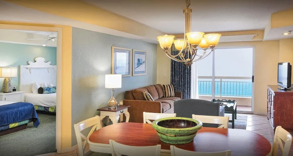 Royal Vista 1BD DLX