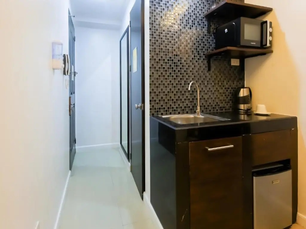 Nest Nano Suites Poblacion - Makati
