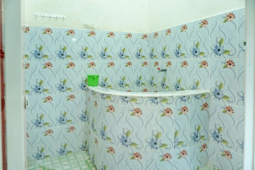 Hotel O Penginapan Indola Near Masjid Al Muhtadin