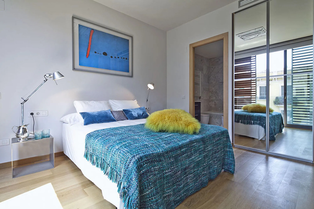 My Space Barcelona Pool City Center