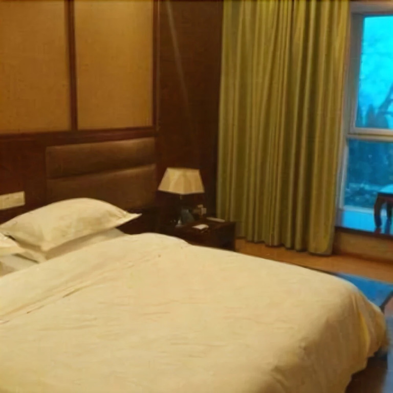 Xinyihua Hotel