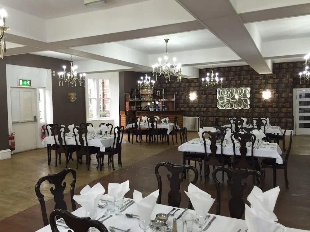 Huntly Arms