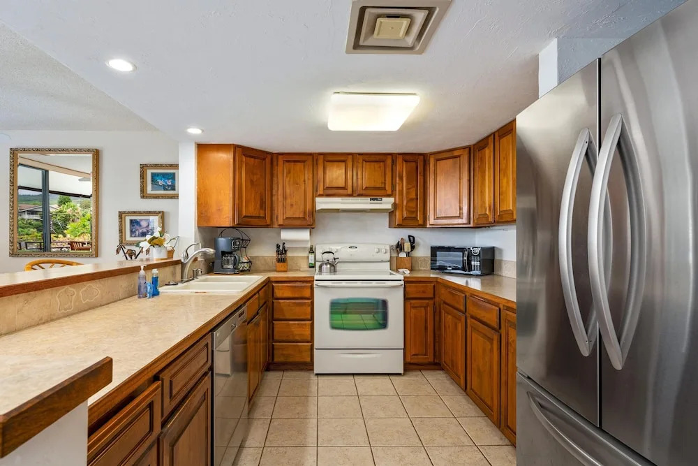 Big Island White Sands Village 333 2 Bedroom Condo