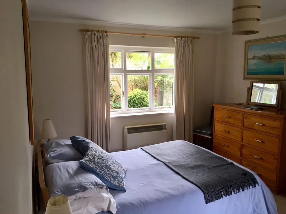 Lamorran Lodge