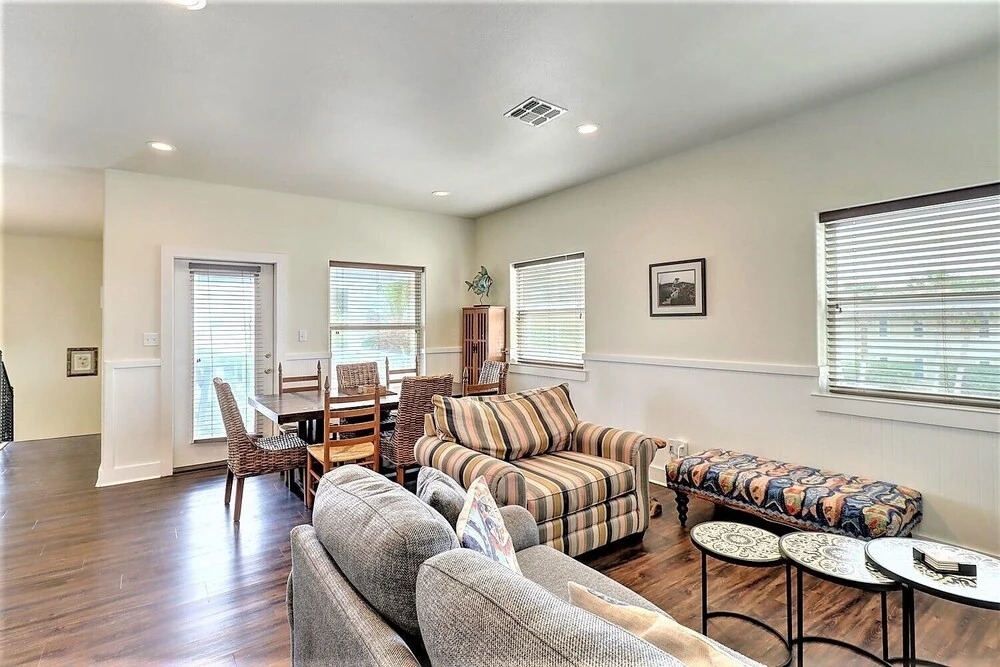 Leave of Absence - 4 Br Home