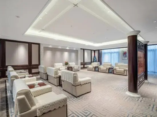 Grand New Century Hotel Jiujiang Lianxi