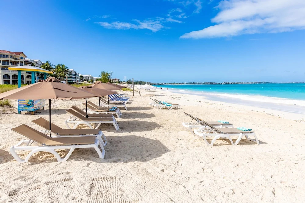 Seascape Grace Bay Hotel & Townhome Villas