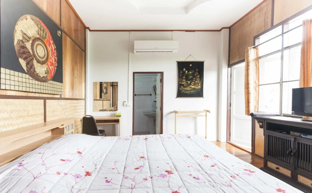 Lhas Place Homestay & Guesthouse