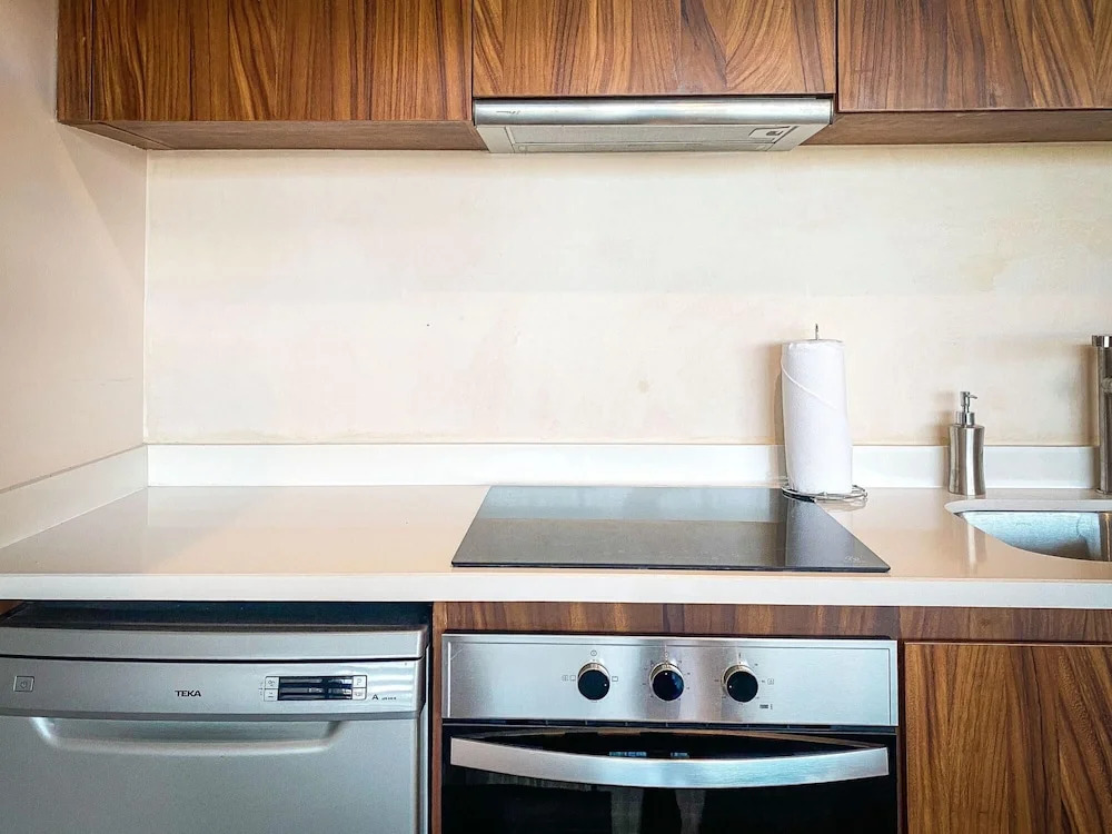 The True Meaning of Luxury and Convenience 3 BR Penthouse With Private Pool Rooftop Amazing Views BBQ Area