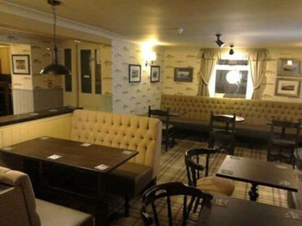 Holland Hotel