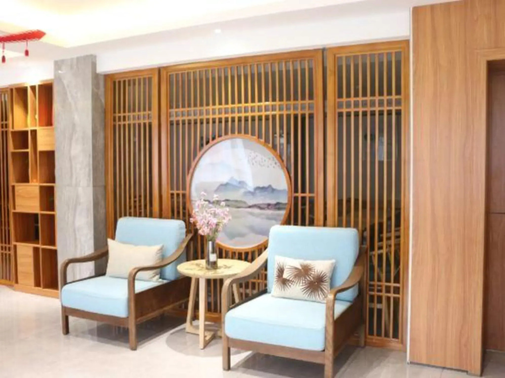 U Trip Hotel (Guilin Lingui Wanda Plaza Municipal Government Store)